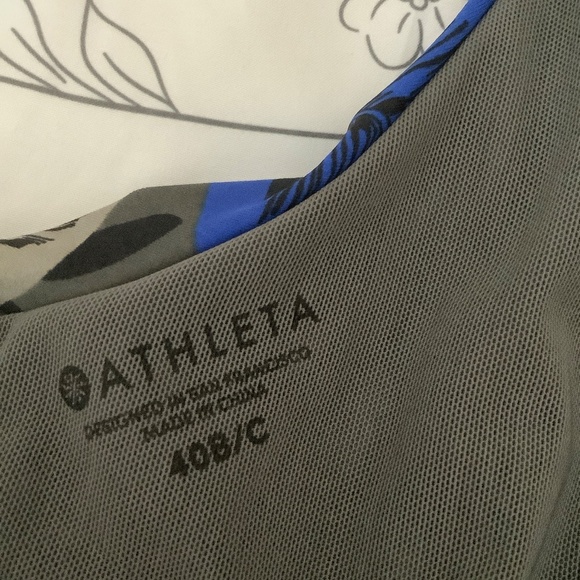 Athleta swimsuit tank / athletic top bra. 40 c/d multi color - Picture 3 of 3